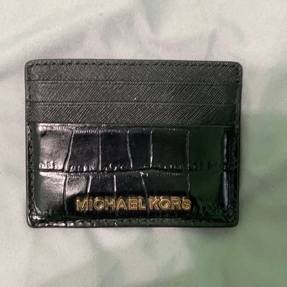 Michael Kors - Picture 1 of 3